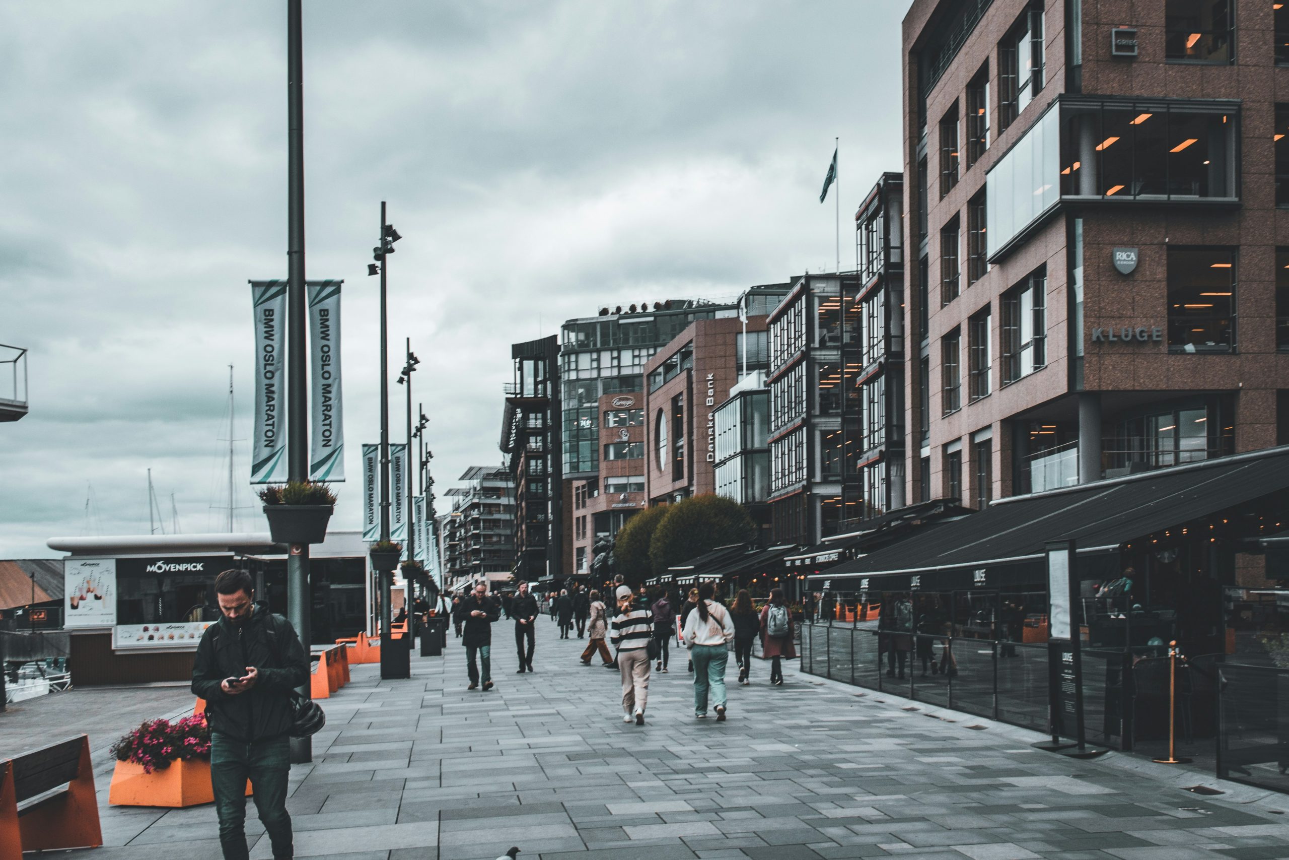 kamil-klyta-YkJkR5yGH_I-unsplash